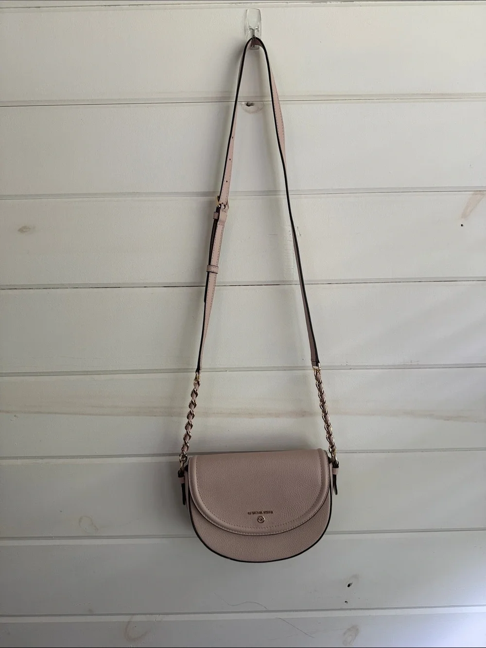 Michael Kors Pink Pebbled Leather Saddle Crossbody with Gold Chain
